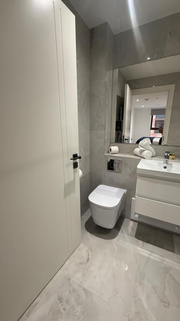 Two Bedrooms Luxuries Apartment, 66 Colts Village C — photo 9