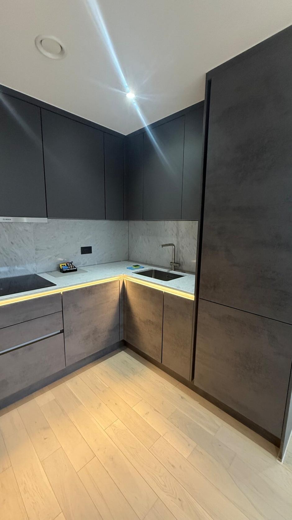 Two Bedrooms Luxuries Apartment, 66 Colts Village C — photo 13