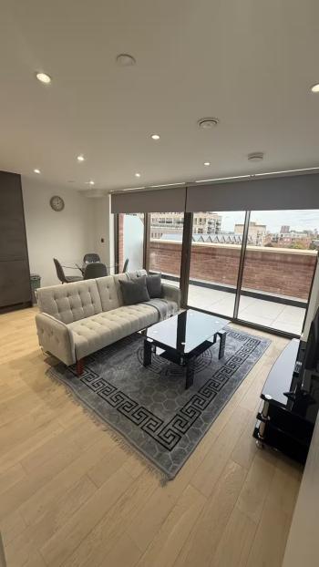 One Bedroom Luxuries Apartment, 77 Colts Village C
