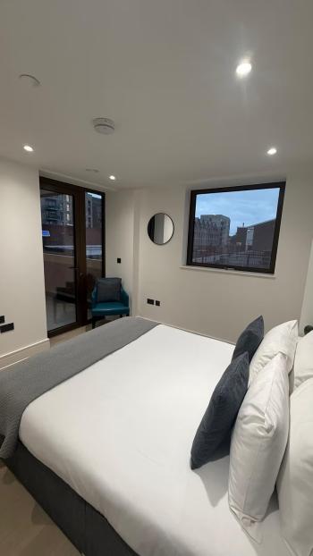 One Bedroom Luxuries Apartment, 58 Colts Village C — photo 3