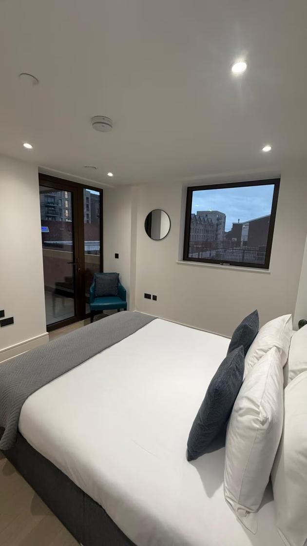 One Bedroom Luxuries Apartment, 58 Colts Village C — photo 9