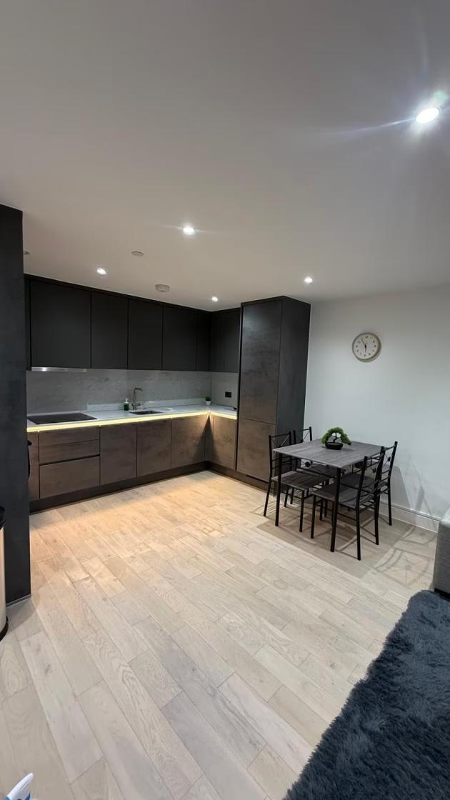 One Bedroom Luxuries Apartment, 58 Colts Village C — photo 12