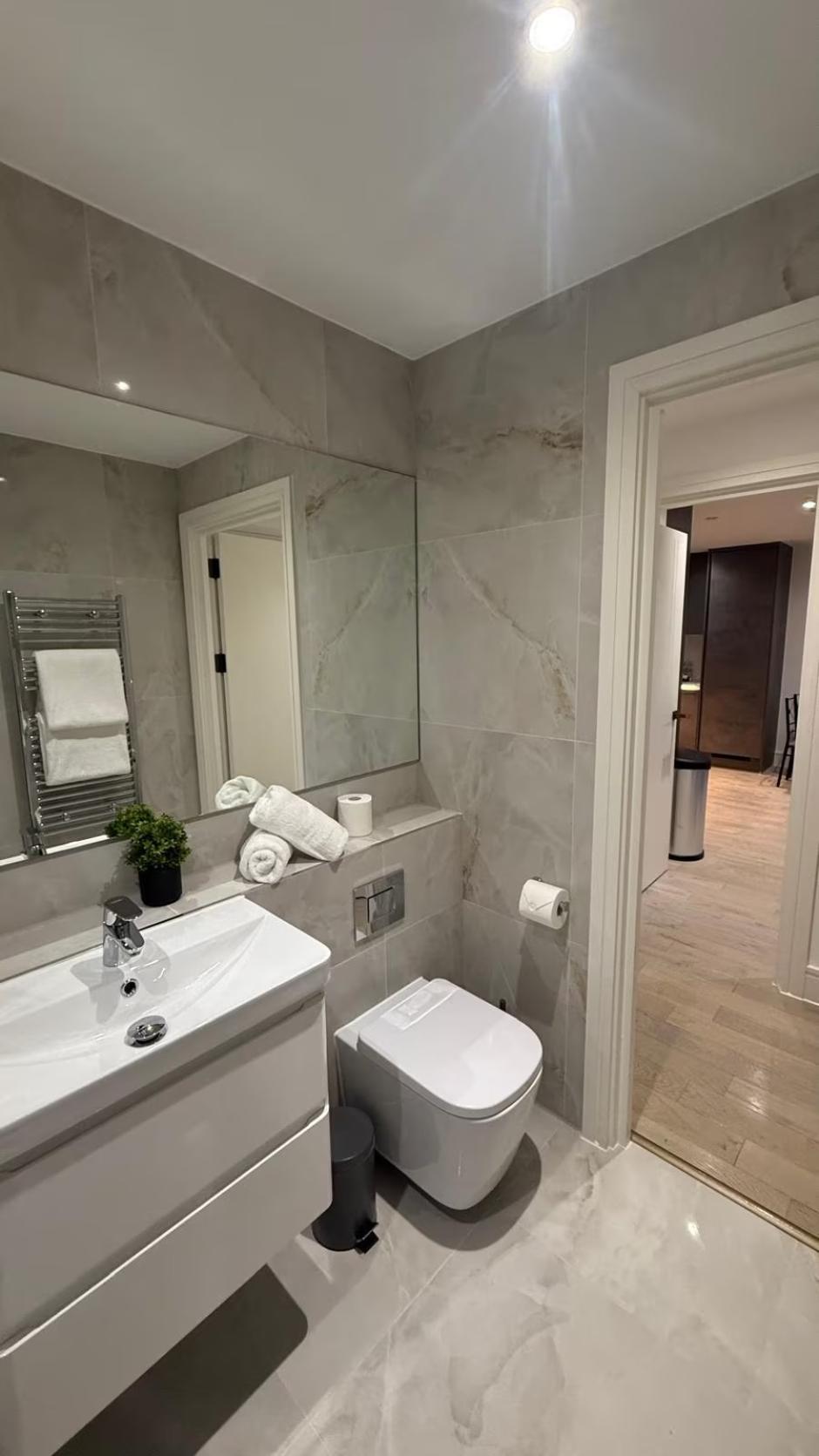 One Bedroom Luxuries Apartment, 58 Colts Village C — photo 19
