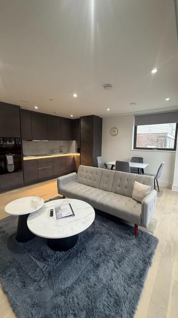 Two Bedrooms Luxuries Apartment, 59 Colts Village C — photo 6