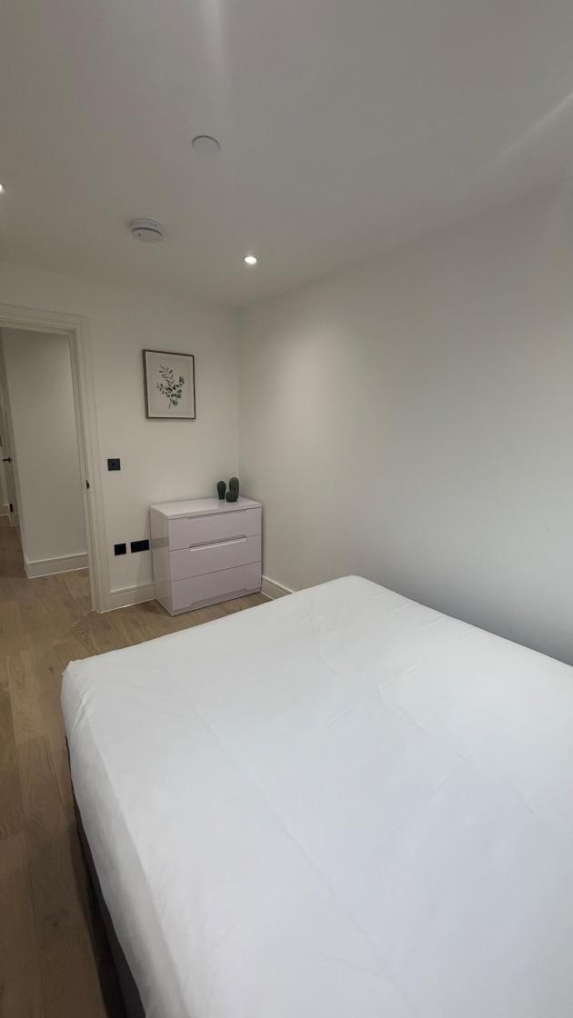 Two Bedrooms Luxuries Apartment, 59 Colts Village C — photo 7