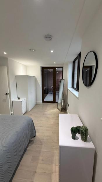 One Bedroom Luxuries Apartment,  60 Colts Village C — photo 3