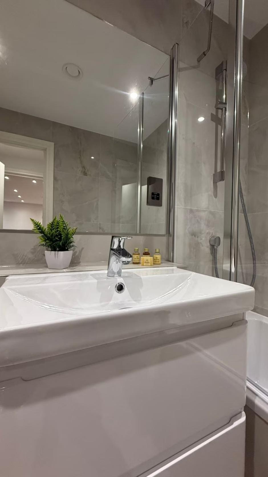 One Bedroom Luxuries Apartment,  60 Colts Village C — photo 7