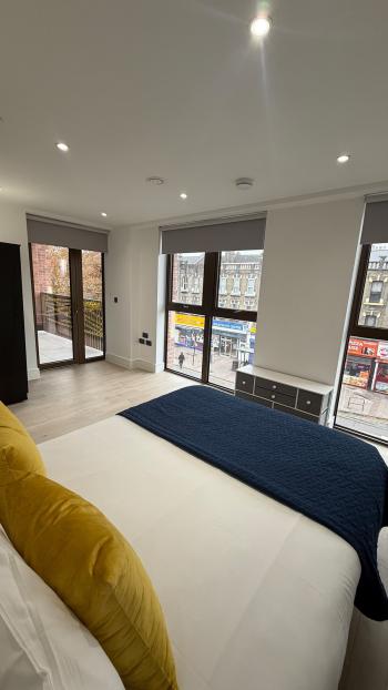 One Bedroom Luxuries Apartment, 65 Colts Village C — photo 2
