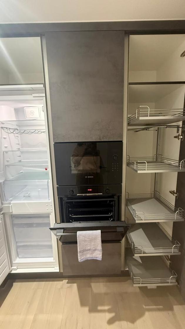 One Bedroom Luxuries Apartment, 65 Colts Village C — photo 8