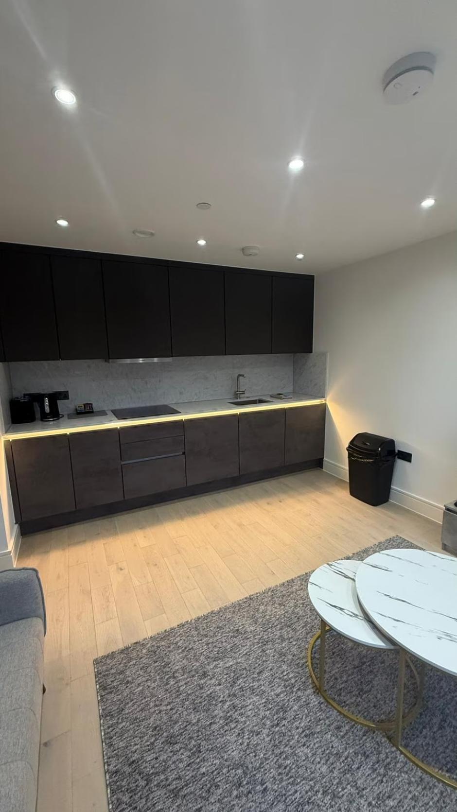 One Bedroom Luxuries Apartment, 65 Colts Village C — photo 11